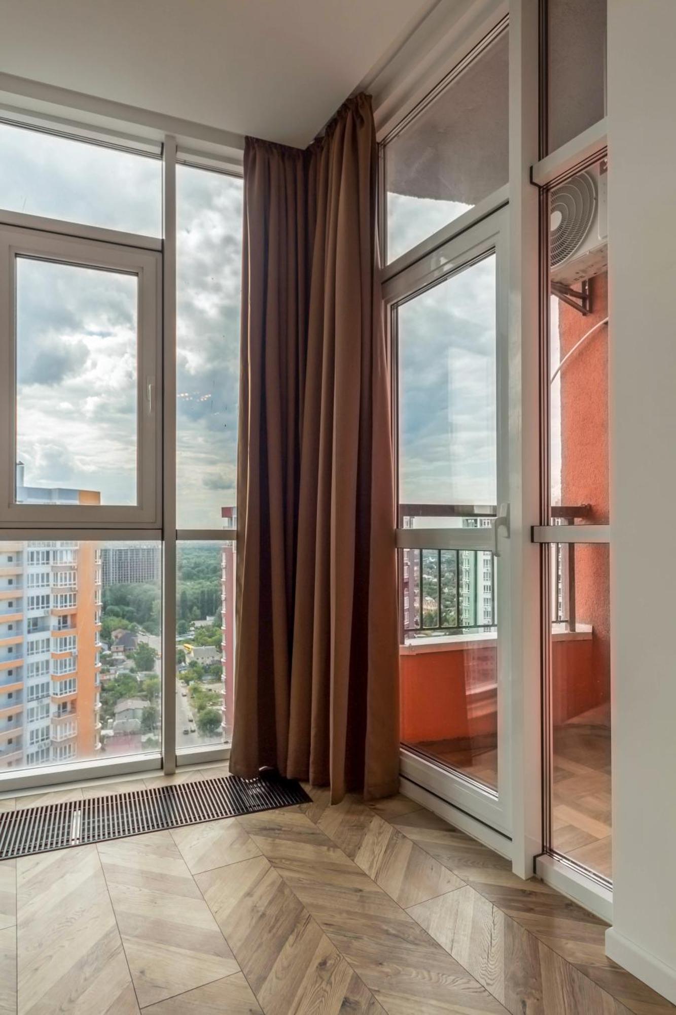 Design Apartments With Panoramic View Kiev Esterno foto