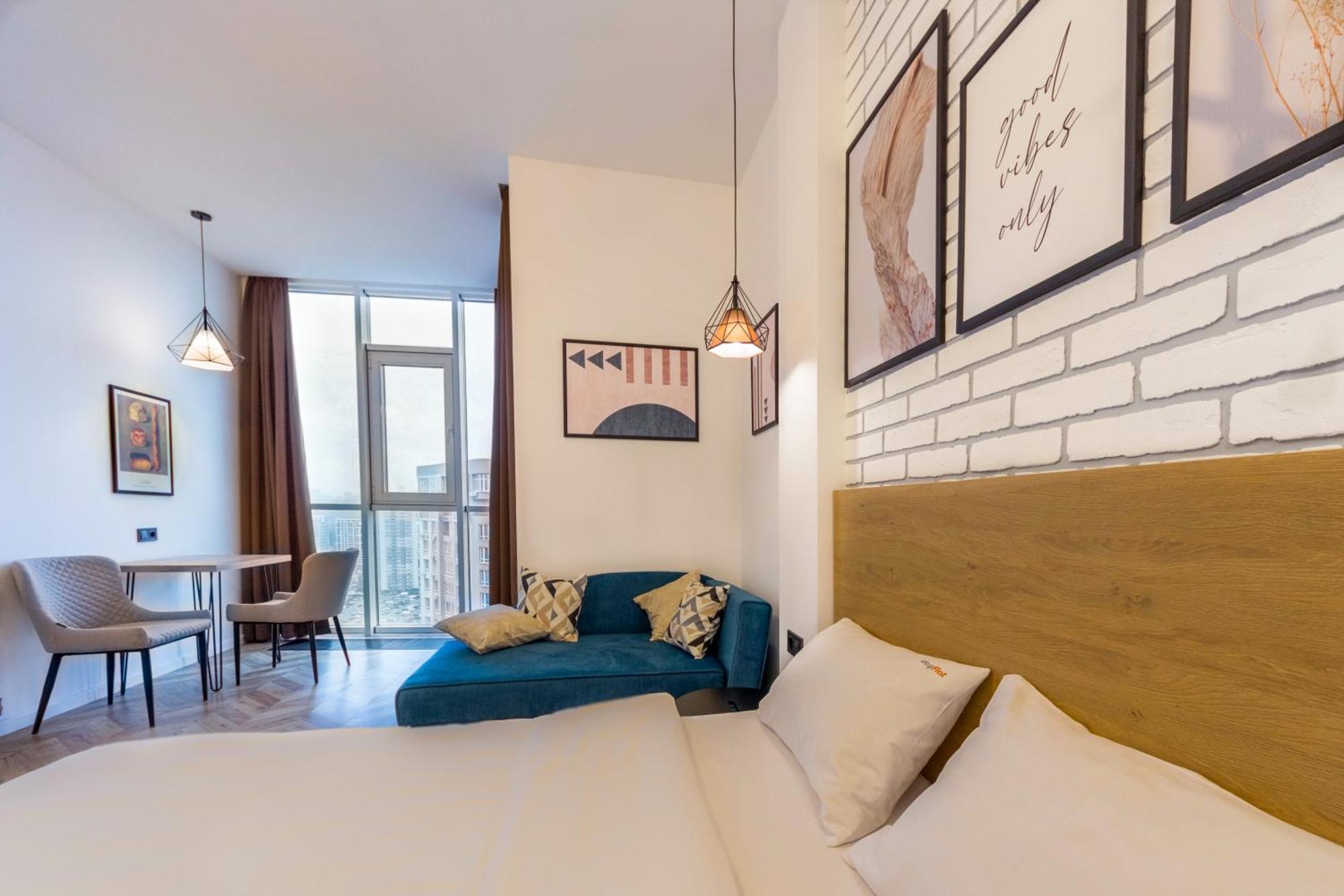 Design Apartments With Panoramic View Kiev Esterno foto