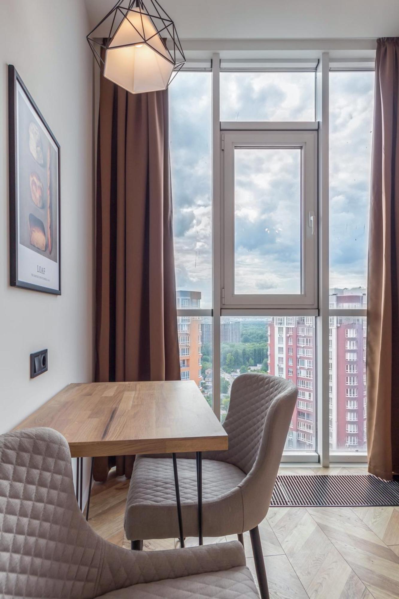 Design Apartments With Panoramic View Kiev Esterno foto